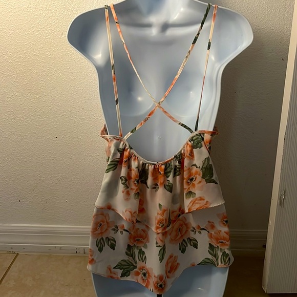 Forever 21 flowy spaghetti strap - Picture 2 of 3